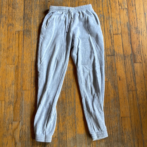 Brandy Melville Pants & Jumpsuits Brandy Melville Sweatpants Poshmark